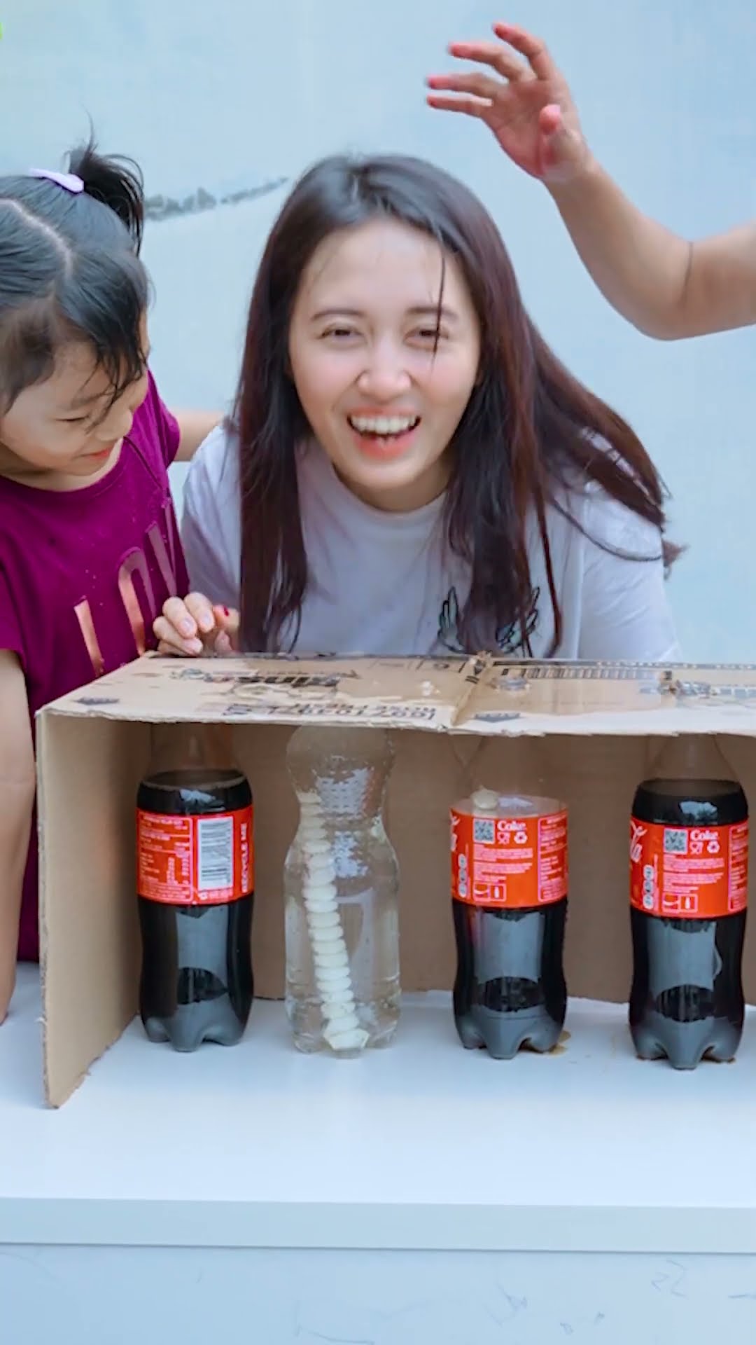 Aletha Abew Coca Cola VS Mentos #alethaabew